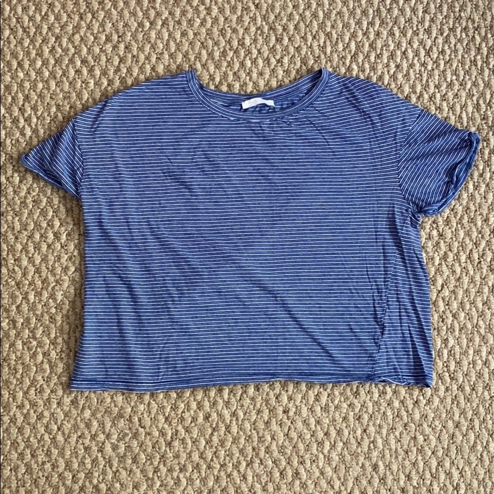 stripped cropped tshirt